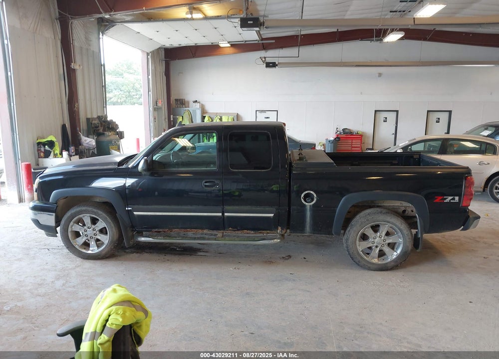 2007 CHEVROLET SILVERADO 1500 VIN: 1GCEK19B67Z122068