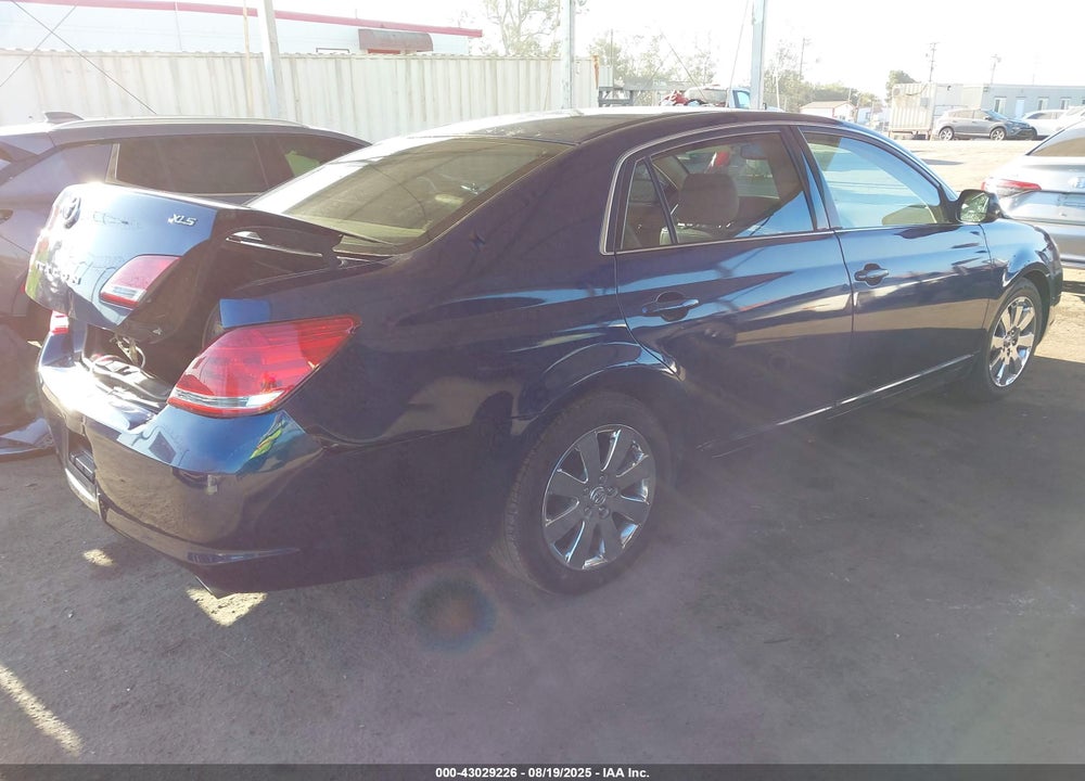 2007 TOYOTA AVALON XLS VIN: 4T1BK36B27U182165