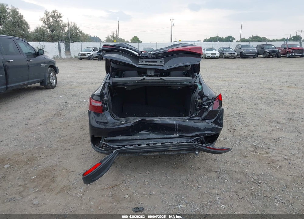 2025 VOLKSWAGEN JETTA 1.5T SPORT VIN: 3VWBX7BU8SM076849