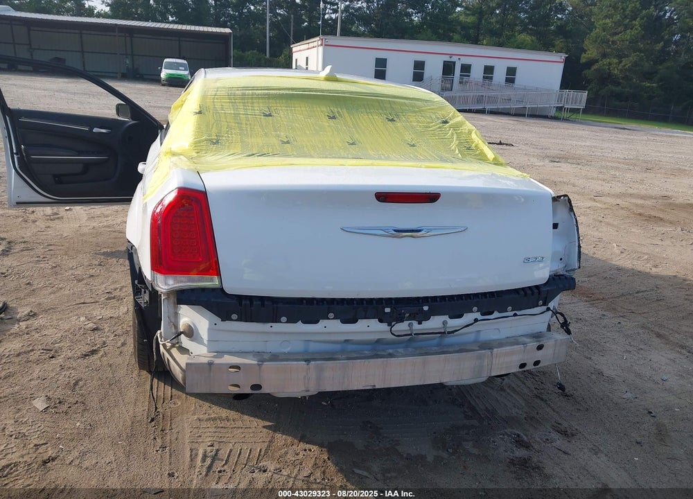 2016 CHRYSLER 300 VIN: 2C3CCAAG3GH268489