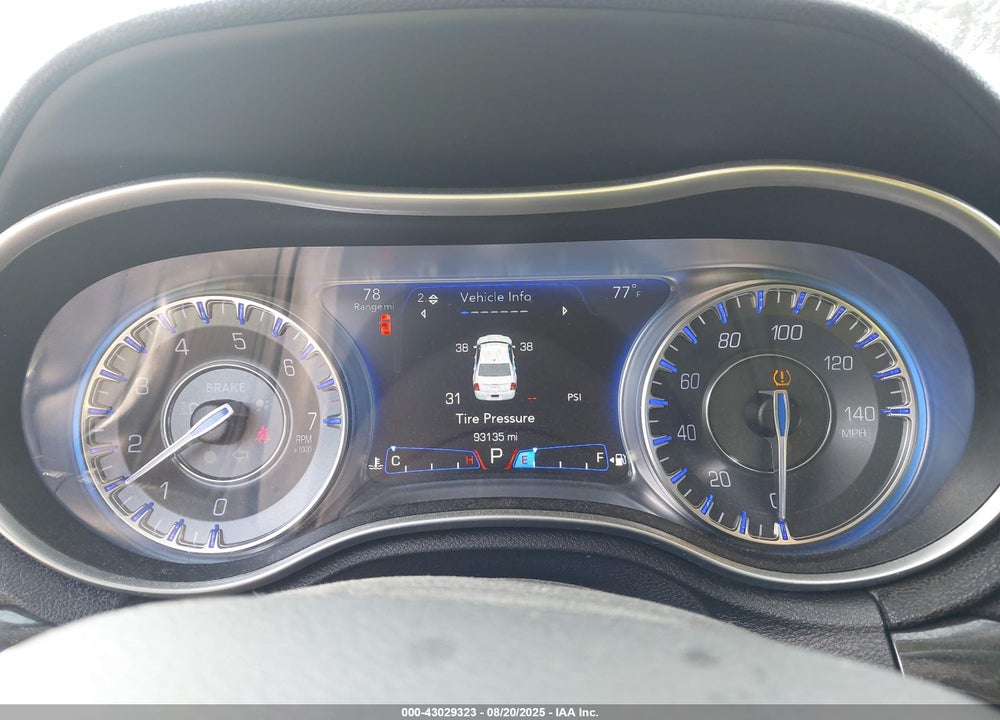 2016 CHRYSLER 300 VIN: 2C3CCAAG3GH268489