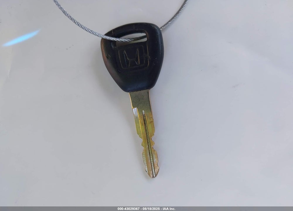 2001 HONDA ACCORD 2.3 LX VIN: 3HGCG66581G701107