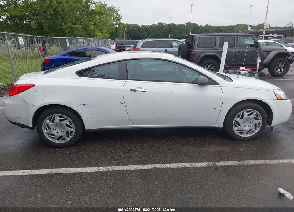 2009 PONTIAC G6 GT VIN: 1G2ZH17N394141243