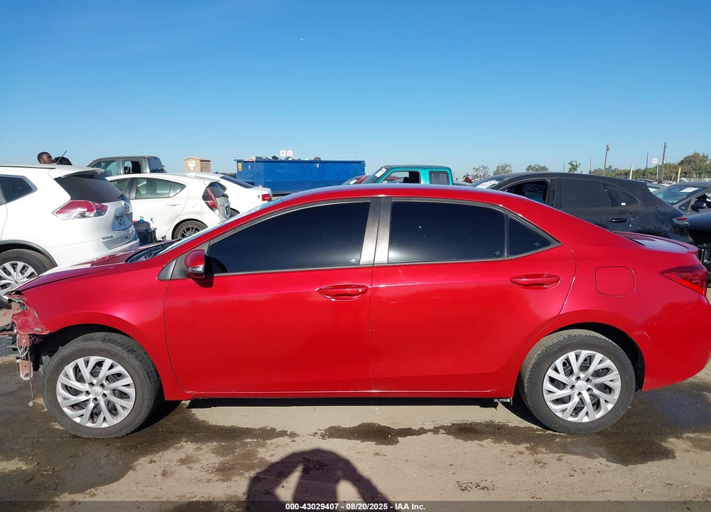 2018 TOYOTA COROLLA VIN: 5YFBURHE6JP808992