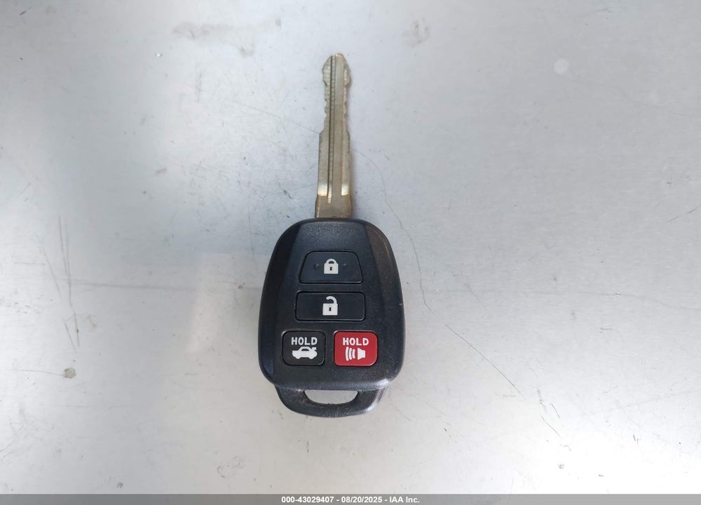 2018 TOYOTA COROLLA VIN: 5YFBURHE6JP808992