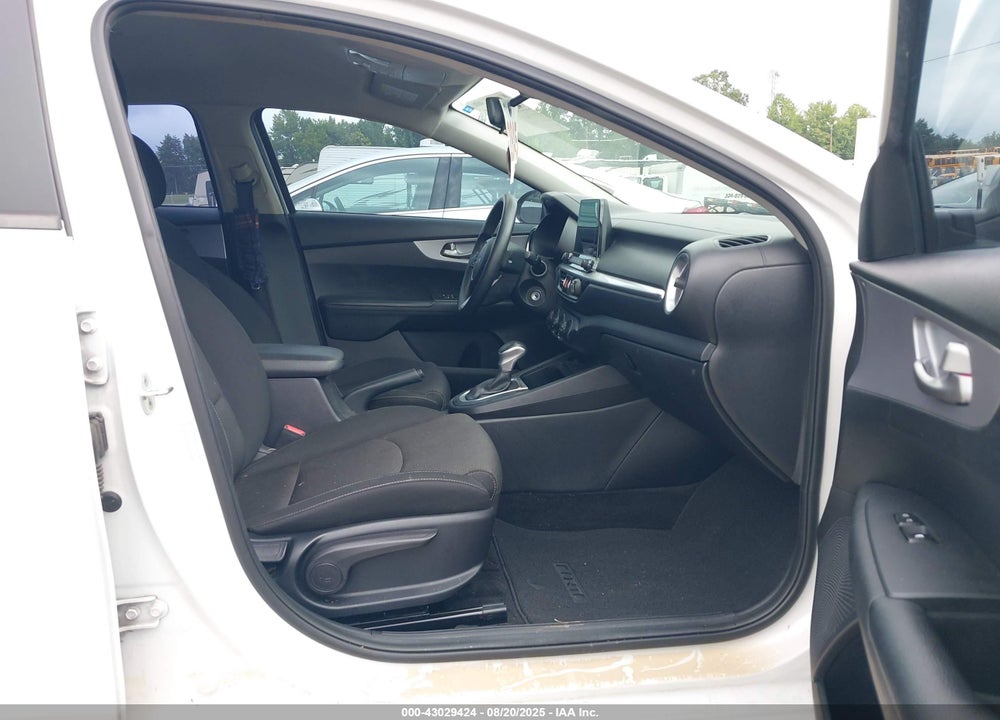 2022 KIA FORTE LXS VIN: 3KPF24AD9NE426152