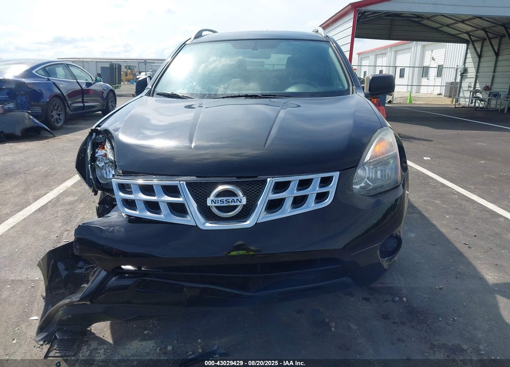 2015 NISSAN ROGUE VIN: JN8AS5MT2FW156888