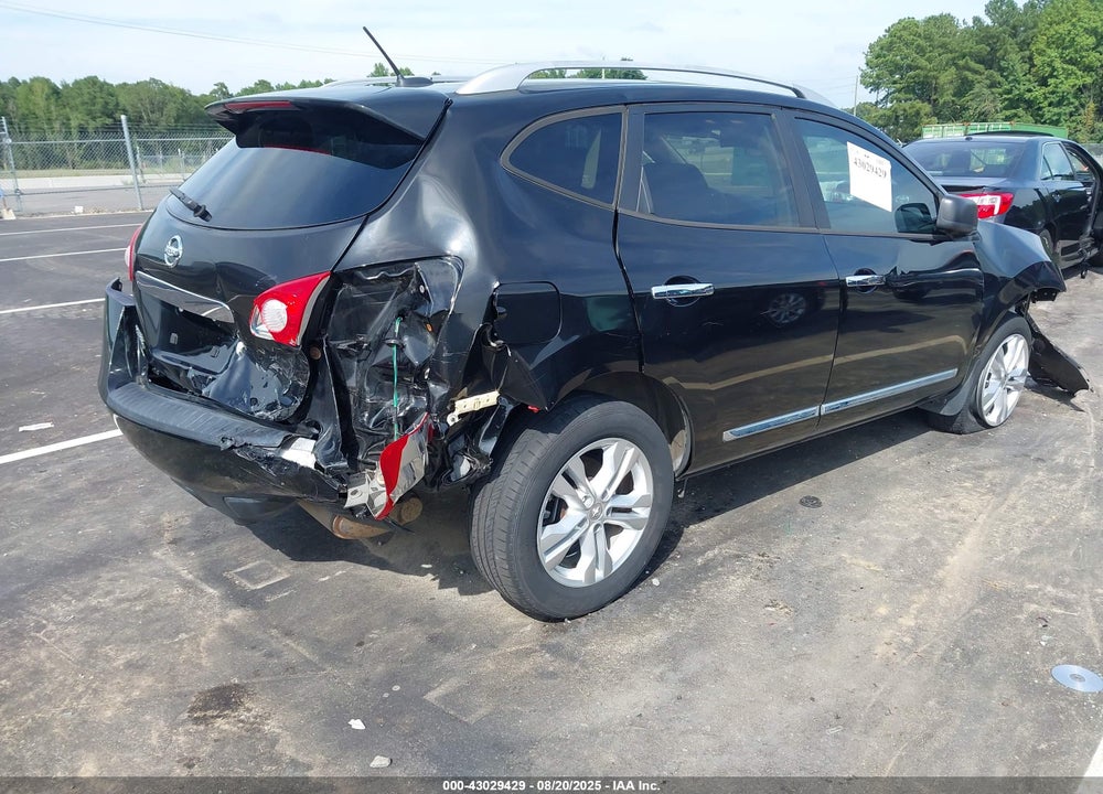 2015 NISSAN ROGUE VIN: JN8AS5MT2FW156888