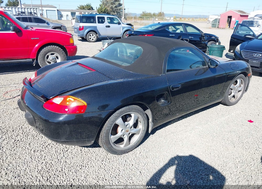 2002 PORSCHE BOXSTER VIN: WP0CA29852U621633
