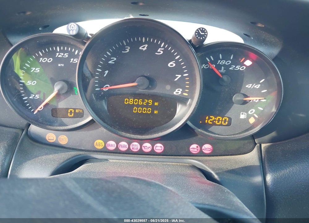 2002 PORSCHE BOXSTER VIN: WP0CA29852U621633