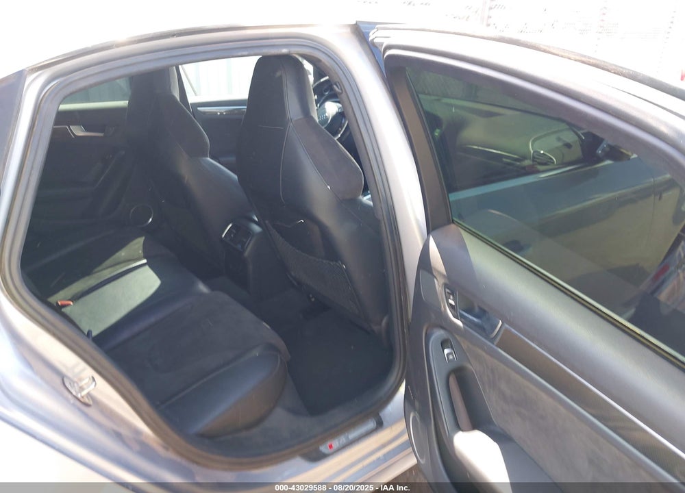 2015 AUDI S4 VIN: WAUBGAFL7FA023481