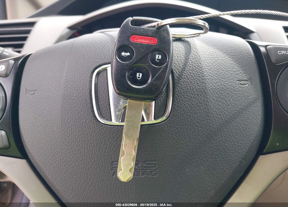 2012 HONDA CIVIC VIN: 2HGFB2F51CH541644