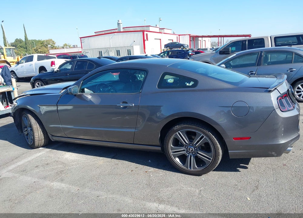 2013 FORD MUSTANG VIN: 1ZVBP8AM9D5275666