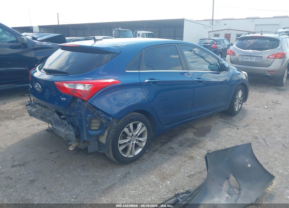 2014 HYUNDAI ELANTRA VIN: KMHD35LH4EU196169