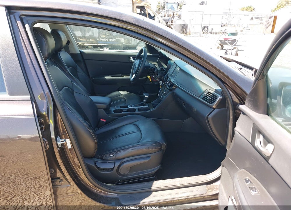 2018 KIA OPTIMA VIN: KNAGT4L34J5237160