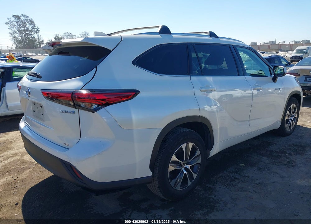 2021 TOYOTA HIGHLANDER VIN: 5TDHARAHXMS506298