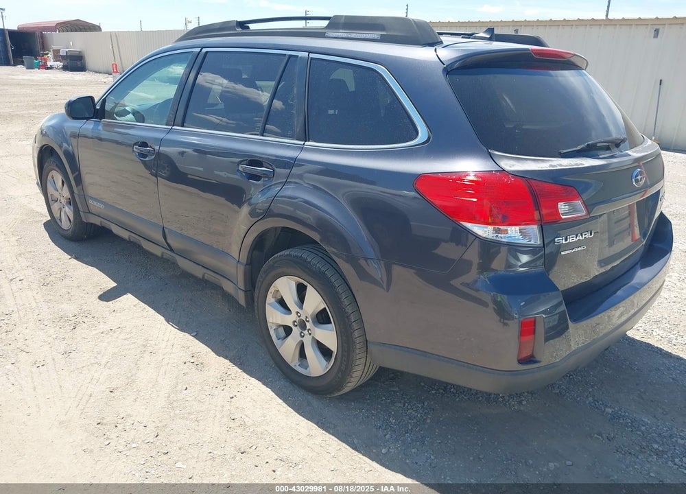2011 SUBARU OUTBACK 2.5I LIMITED VIN: 4S4BRBKC8B3376881