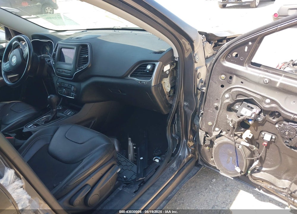 2019 JEEP CHEROKEE VIN: 1C4PJMLB5KD413589