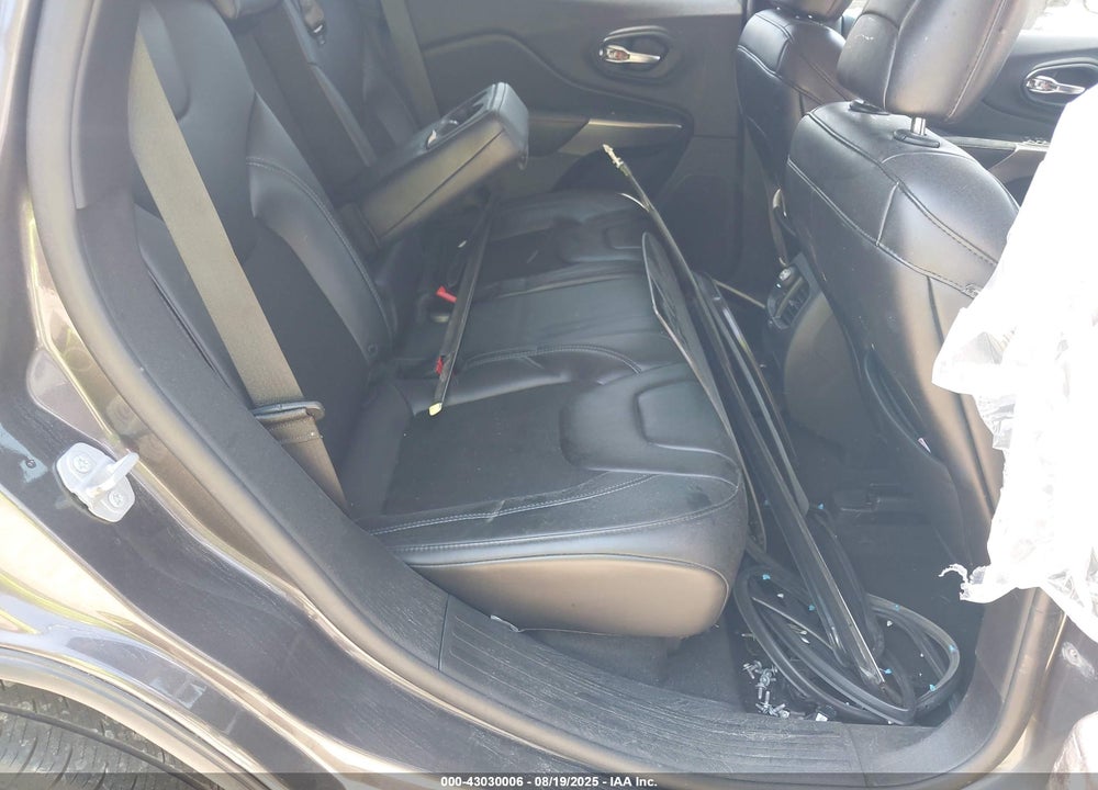 2019 JEEP CHEROKEE VIN: 1C4PJMLB5KD413589