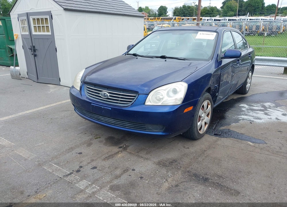 2008 KIA OPTIMA LX VIN: KNAGE123685176687