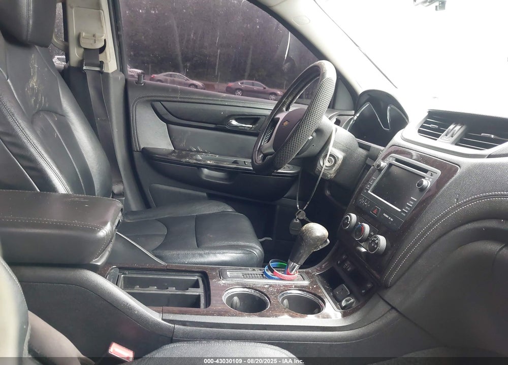 2015 CHEVROLET TRAVERSE 1LT VIN: 1GNKVGKD5FJ148383