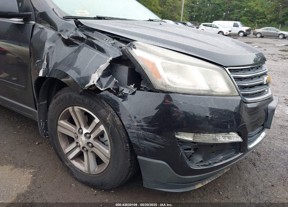 2015 CHEVROLET TRAVERSE 1LT VIN: 1GNKVGKD5FJ148383