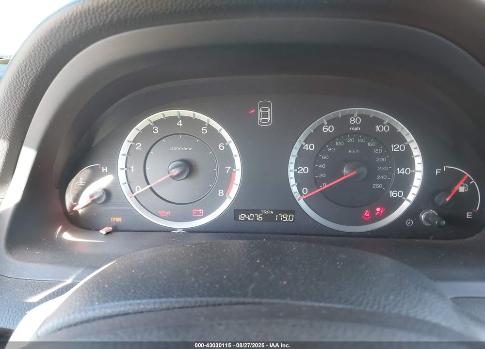 2009 HONDA ACCORD VIN: 1HGCS11709A013901
