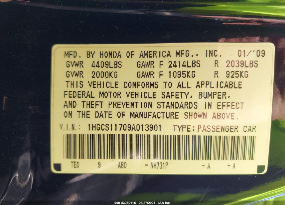 2009 HONDA ACCORD VIN: 1HGCS11709A013901