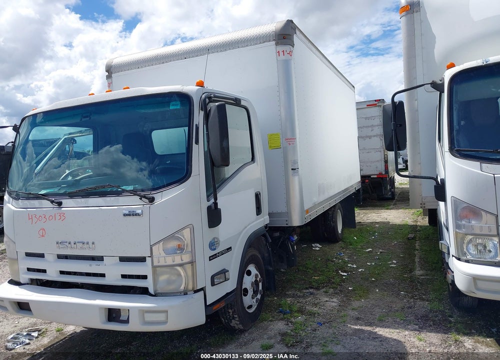 2014 ISUZU NPR HD DSL REG AT VIN: JALC4W163E7004712