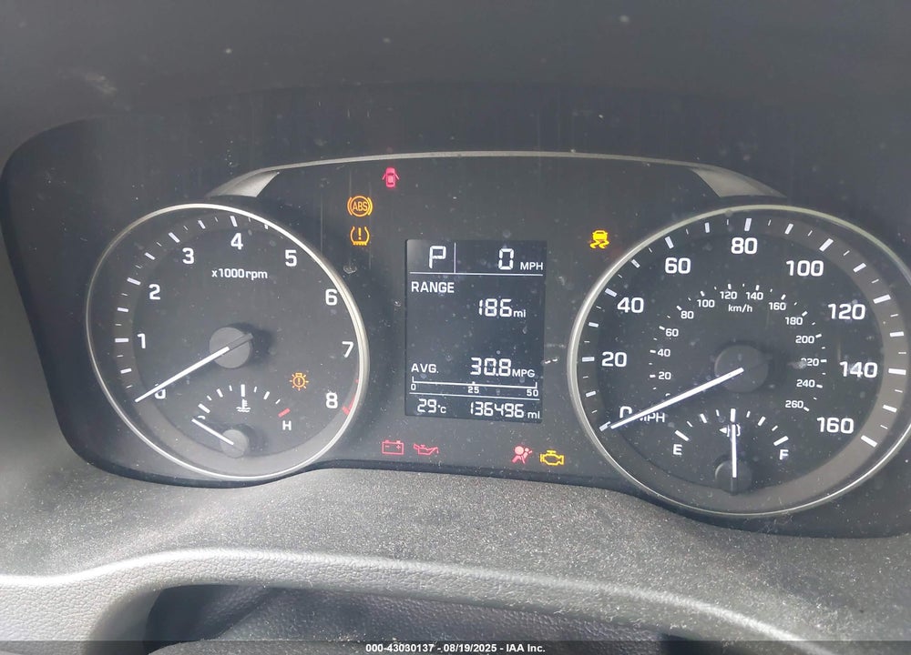 2017 HYUNDAI ELANTRA VIN: 5NPD84LF1HH151459