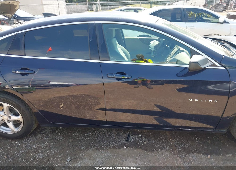 2017 CHEVROLET MALIBU VIN: 1G1ZC5ST9HF247053