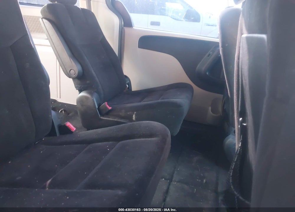 2016 DODGE GRAND CARAVAN SXT VIN: 2C4RDGCG8GR327582