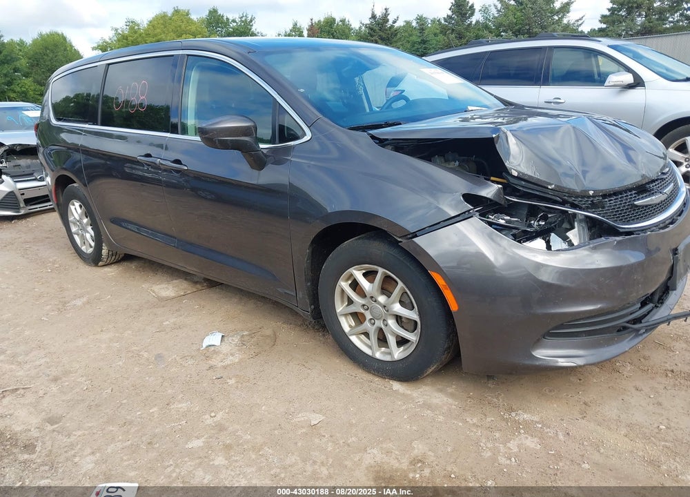 2017 CHRYSLER PACIFICA LX VIN: 2C4RC1CG6HR739209