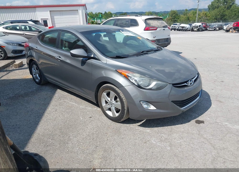 2013 HYUNDAI ELANTRA GLS VIN: 5NPDH4AE8DH262739