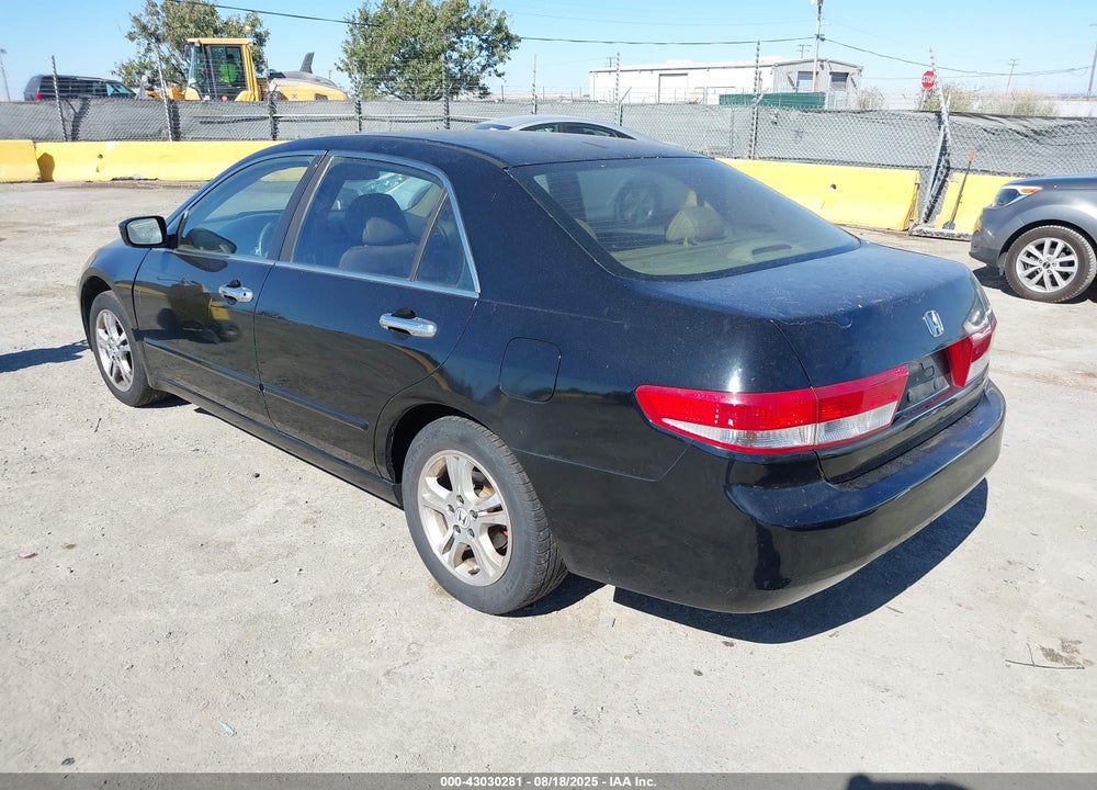 2003 HONDA ACCORD 3.0 EX VIN: 1HGCM66573A014209