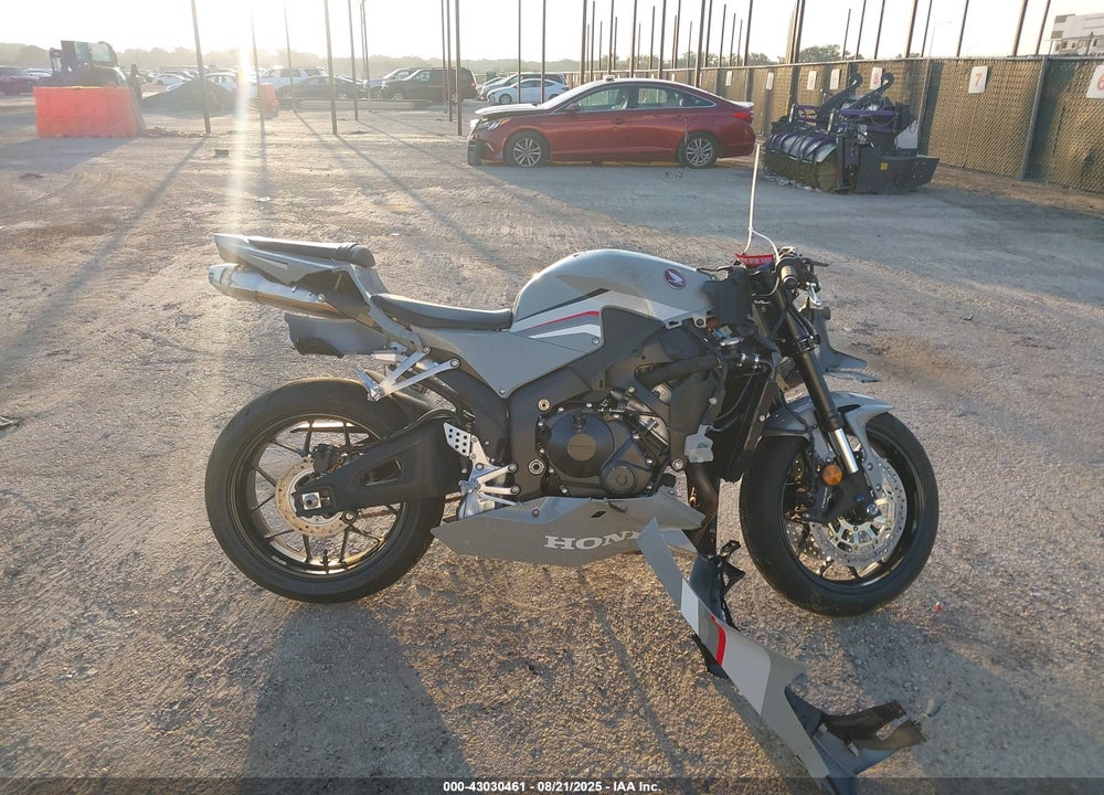 2025 HONDA CBR600 RR VIN: JH2PC40H5SK200292