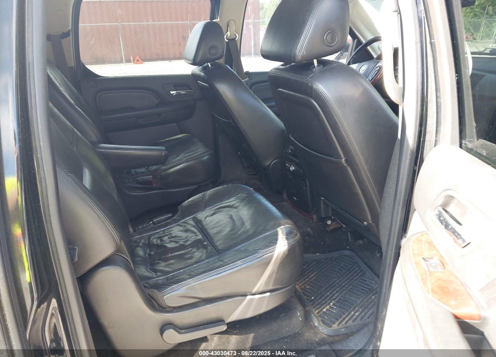 2008 CADILLAC ESCALADE ESV STANDARD VIN: 1GYFK66878R200105