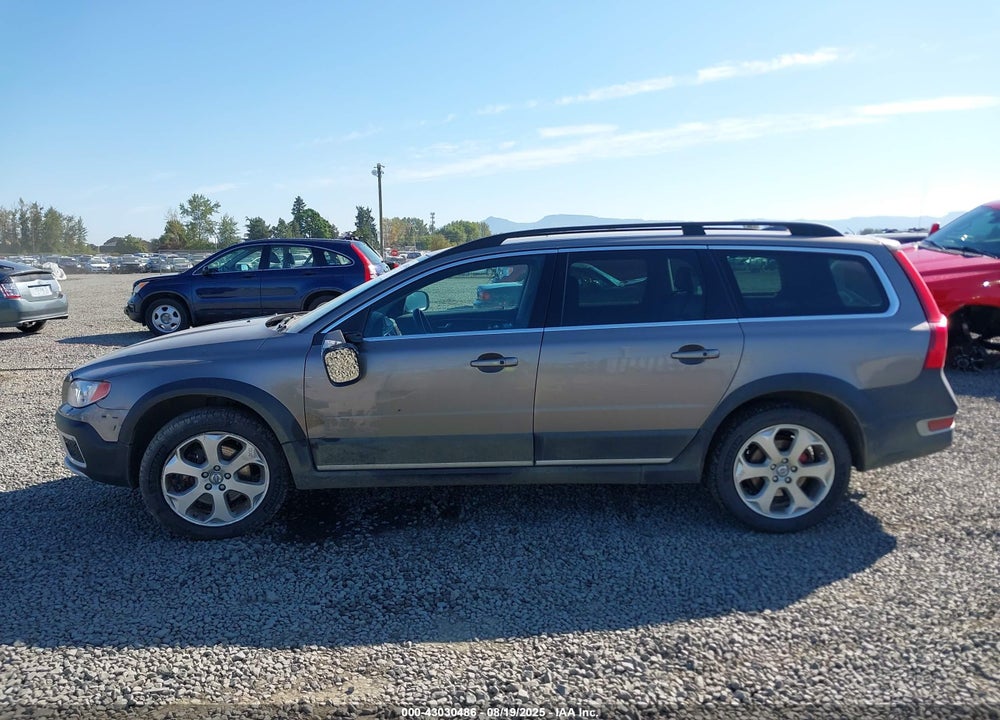 2011 VOLVO XC70 T6 VIN: YV4902BZ8B1115468