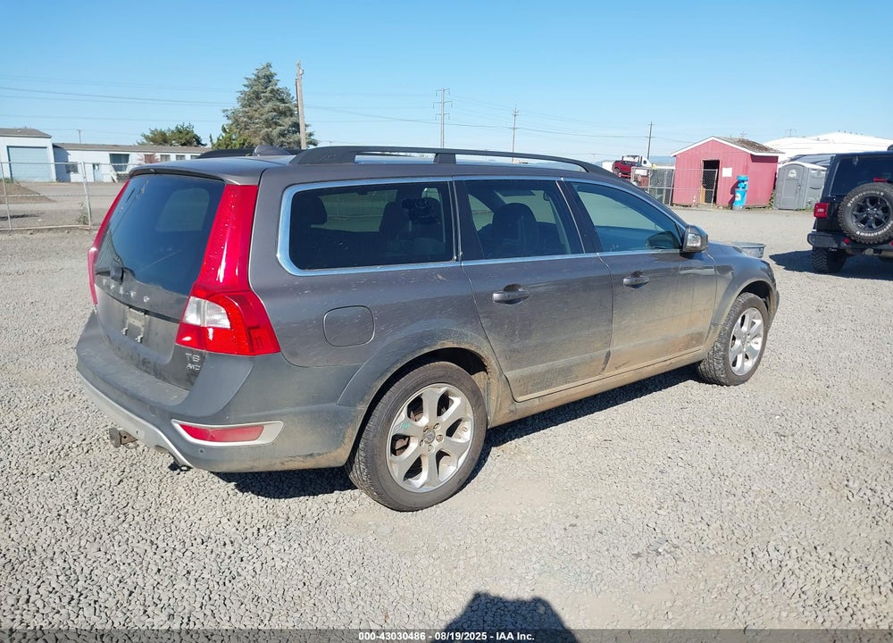 2011 VOLVO XC70 T6 VIN: YV4902BZ8B1115468