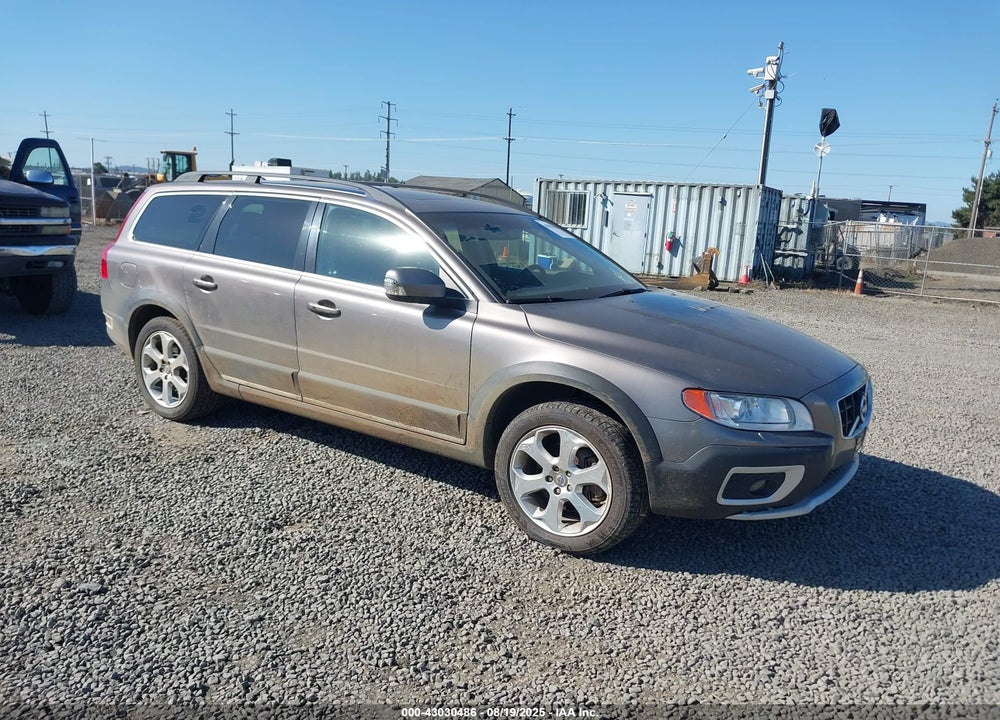 2011 VOLVO XC70 T6 VIN: YV4902BZ8B1115468