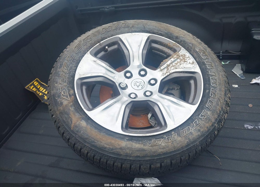 2020 RAM 1500 VIN: 1C6SRFJT8LN327643