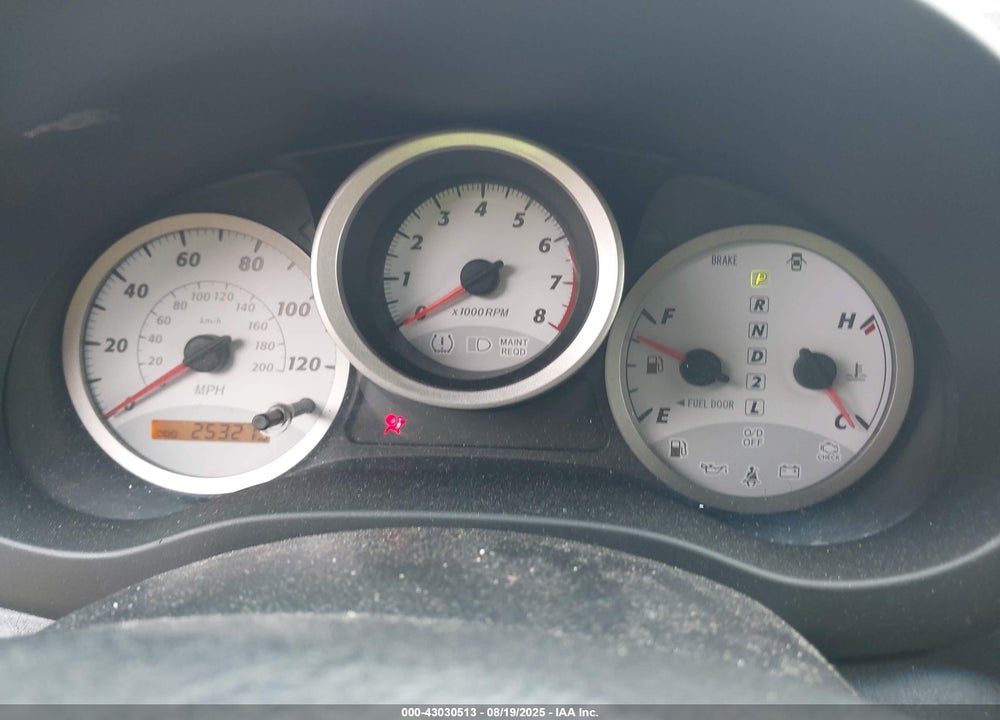 2004 TOYOTA RAV4 VIN: JTEGD20V740011220