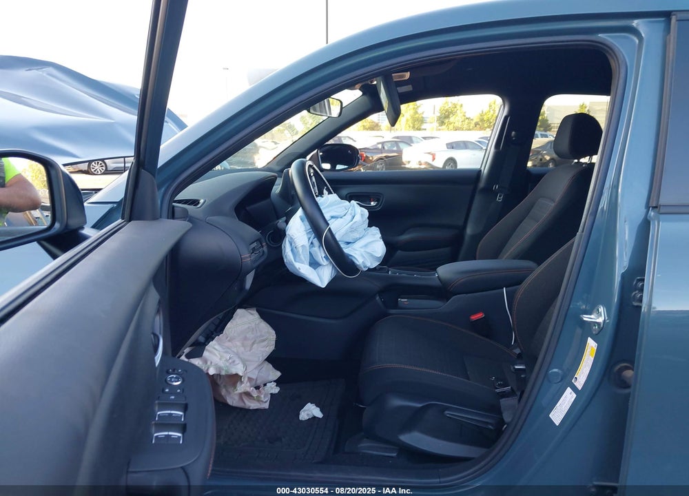 2024 HONDA HR-V VIN: 3CZRZ1H56RM733533