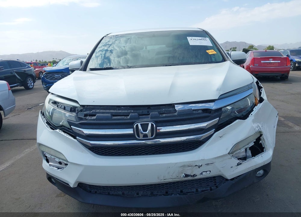2017 HONDA PILOT VIN: 5FNYF5H34HB018754
