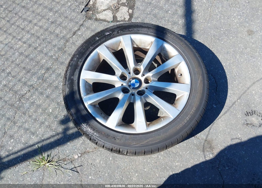 2014 BMW 3 SERIES VIN: WBA3C3C54EF983277