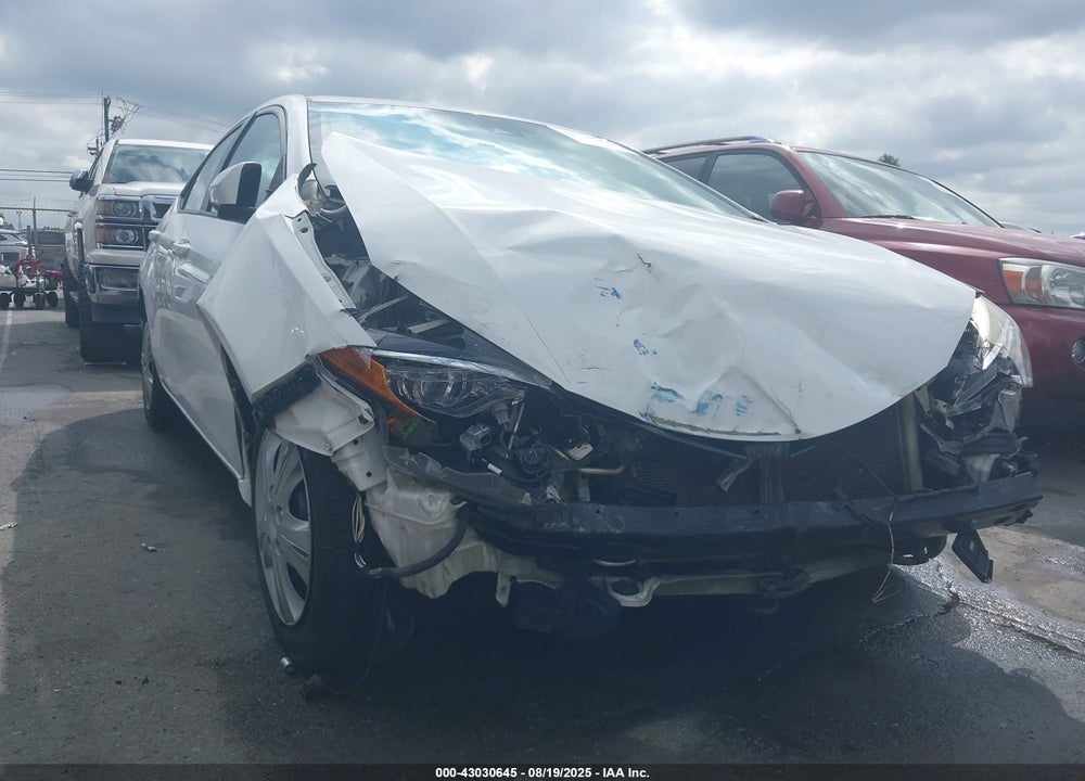 2018 TOYOTA COROLLA LE VIN: 2T1BURHE0JC010603