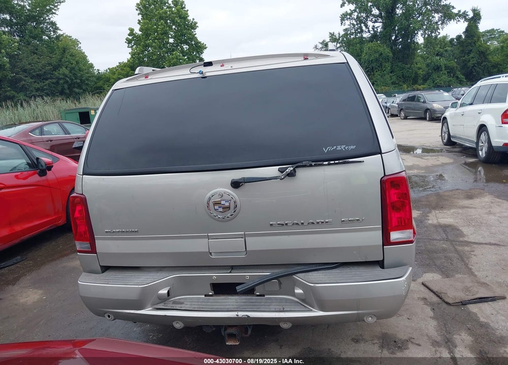2004 CADILLAC ESCALADE ESV PLATINUM EDITION VIN: 3GYFK66NX4G262291