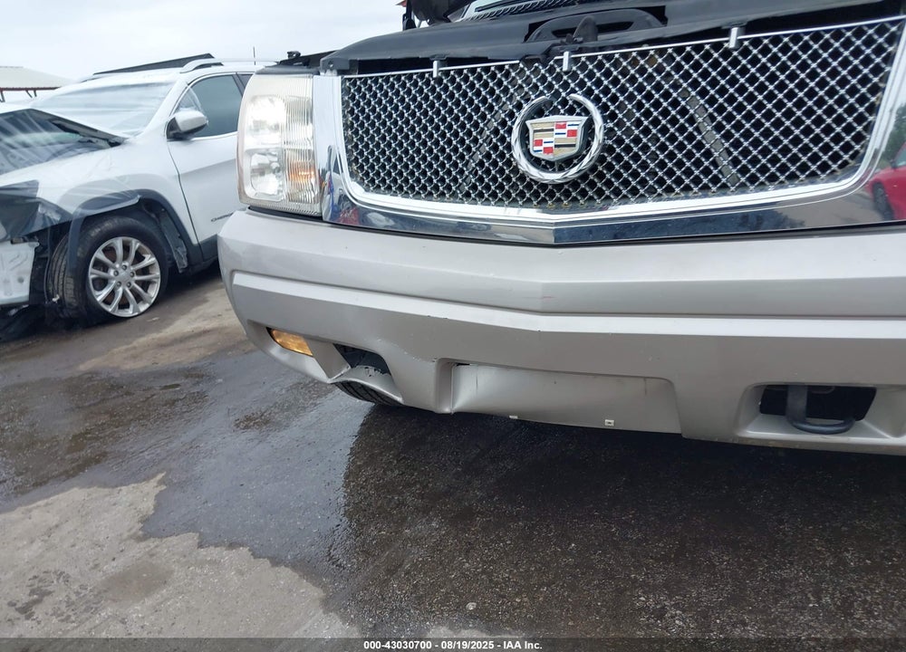 2004 CADILLAC ESCALADE ESV PLATINUM EDITION VIN: 3GYFK66NX4G262291