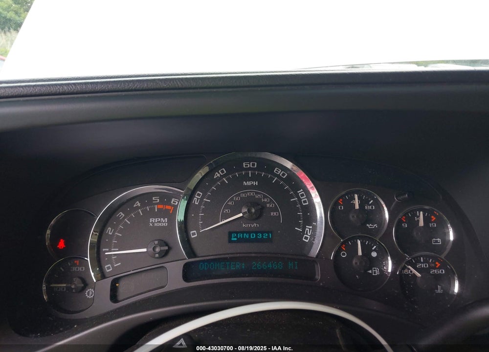 2004 CADILLAC ESCALADE ESV PLATINUM EDITION VIN: 3GYFK66NX4G262291