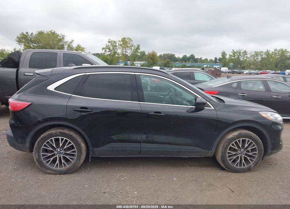 2021 FORD ESCAPE VIN: 1FMCU0LZ5MUA67361